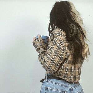 Princess Polly cropped flannel